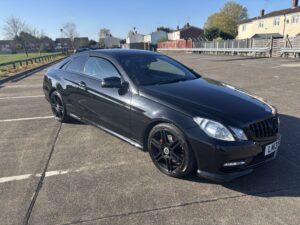 Mercedes-Benz E250  AMG 2013