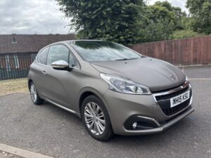 Peugeot 208 AUTOMATIC