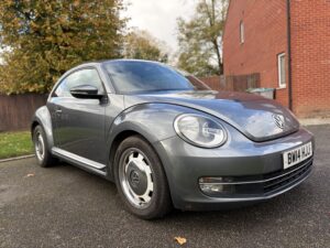 VOLKSWAGEN BEETLE 2014
