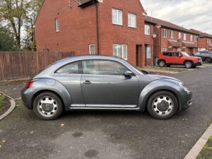 VOLKSWAGEN BEETLE 2014