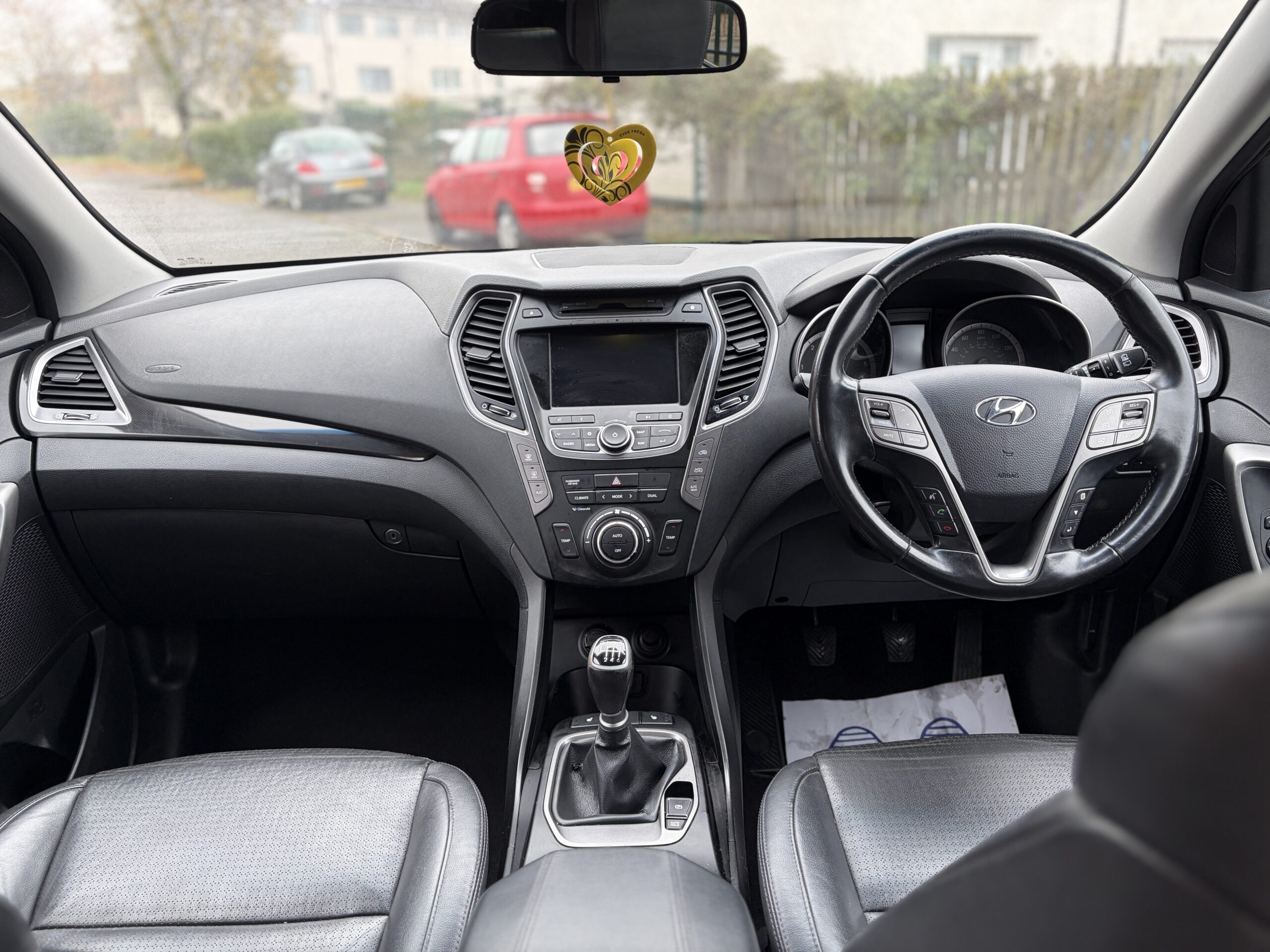 
								Hyundai Santa Fe 2014 Premium full									