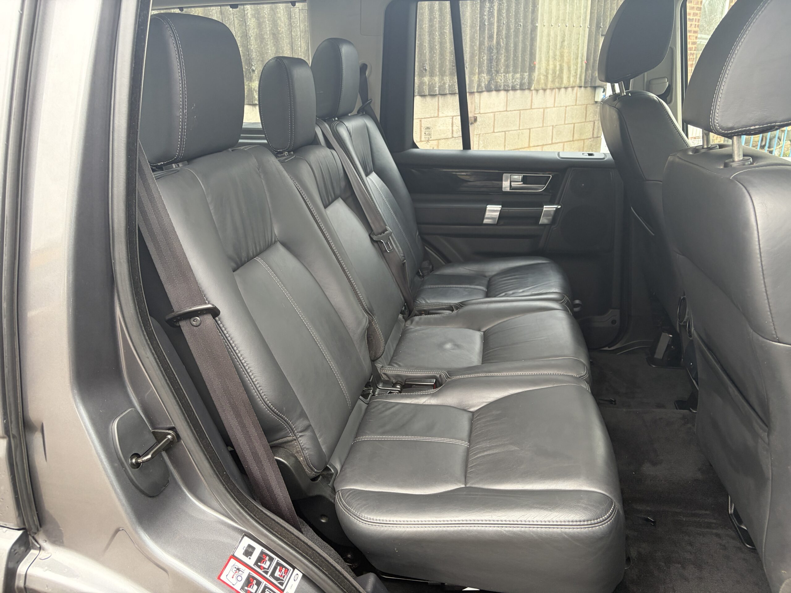 
								Land Rover Discovery 2016 3.0 HSE full									