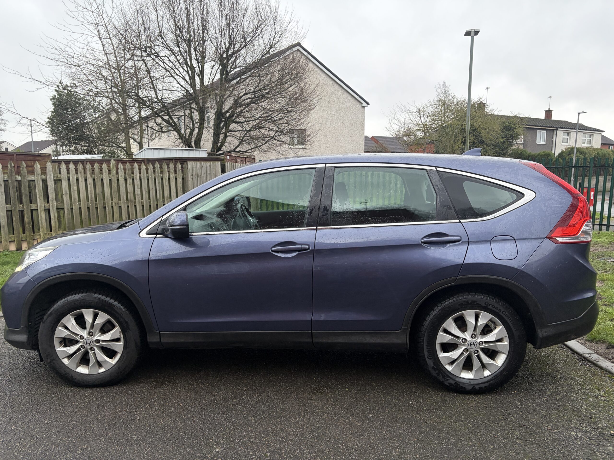 
								Honda CR-V 2014 full									