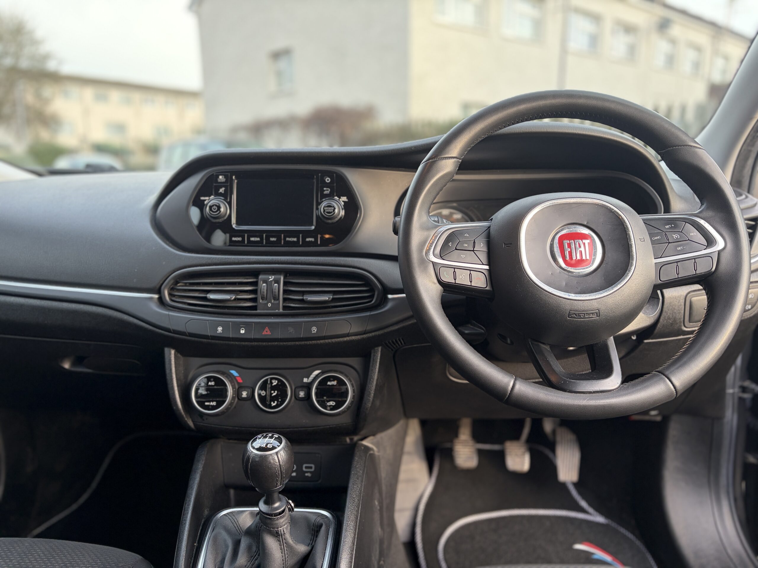 
								Fiat Tipo 2016 1,4 Petrol full									