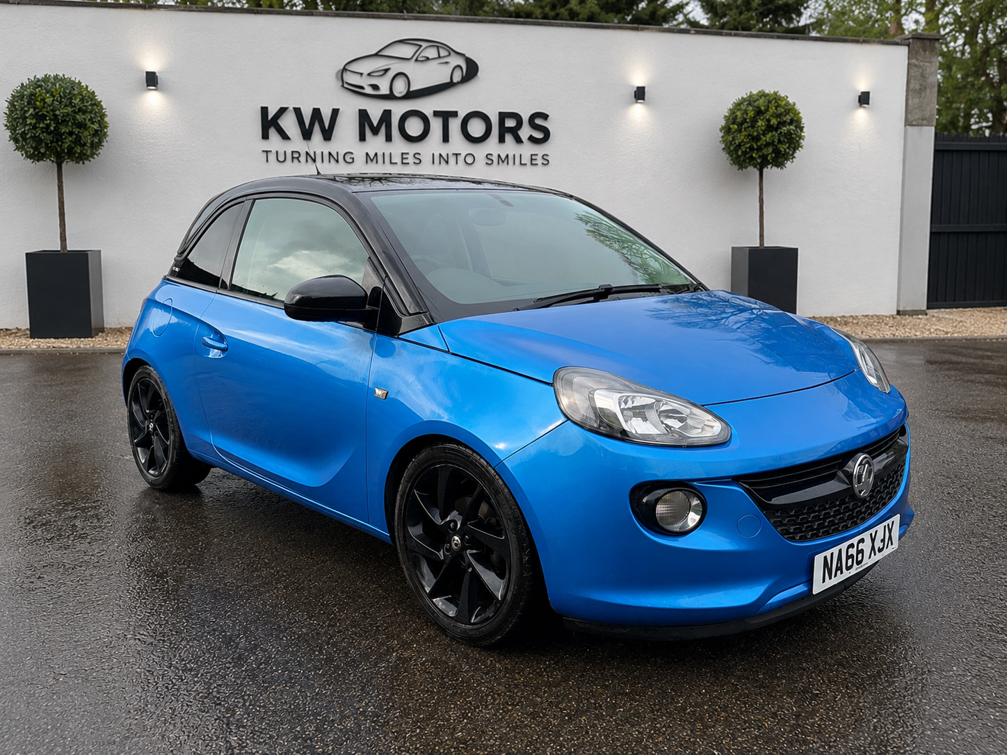 Vauxhall Adam 2016