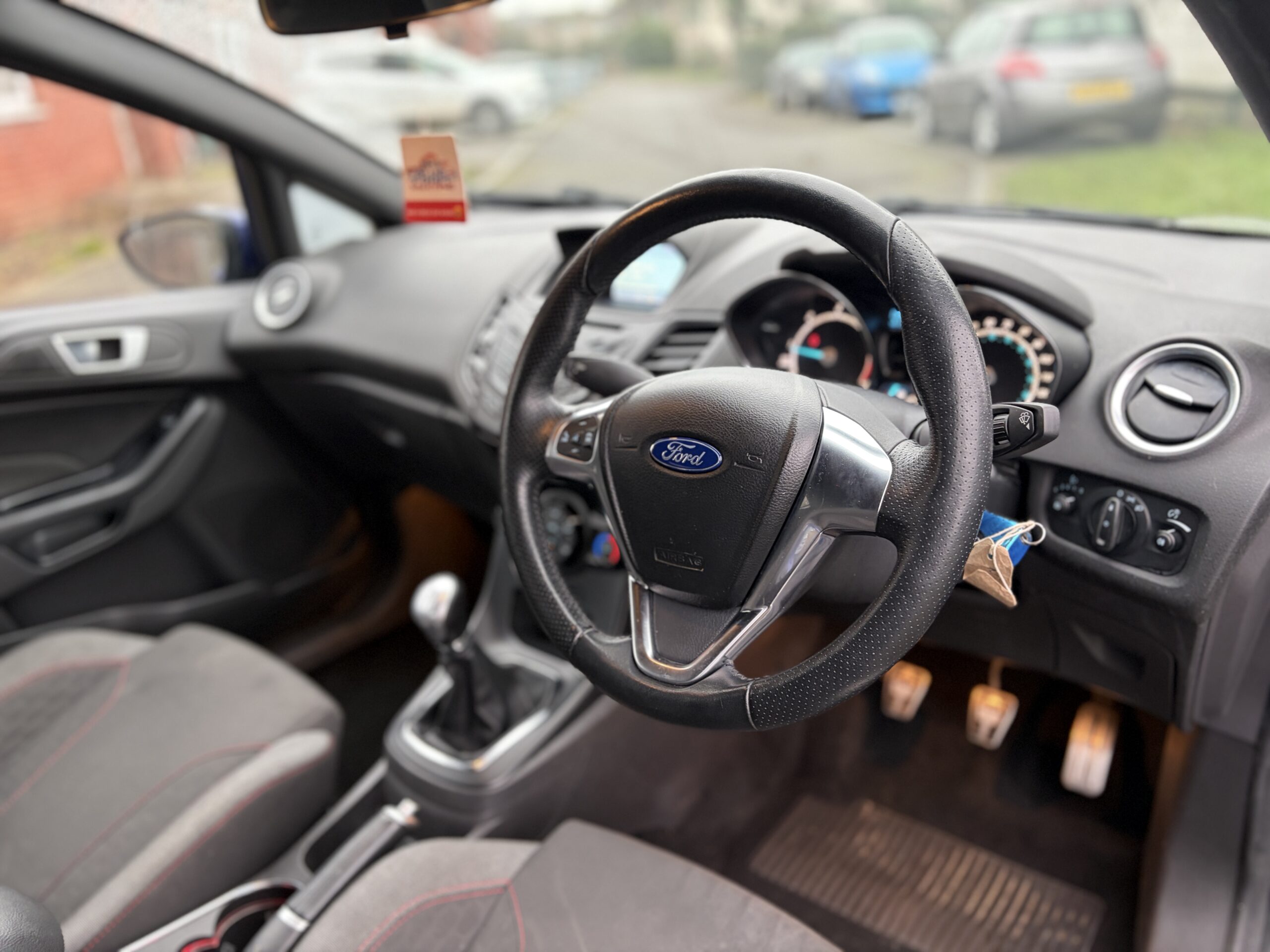 
								Ford Fiesta ST-Line 2016 full									