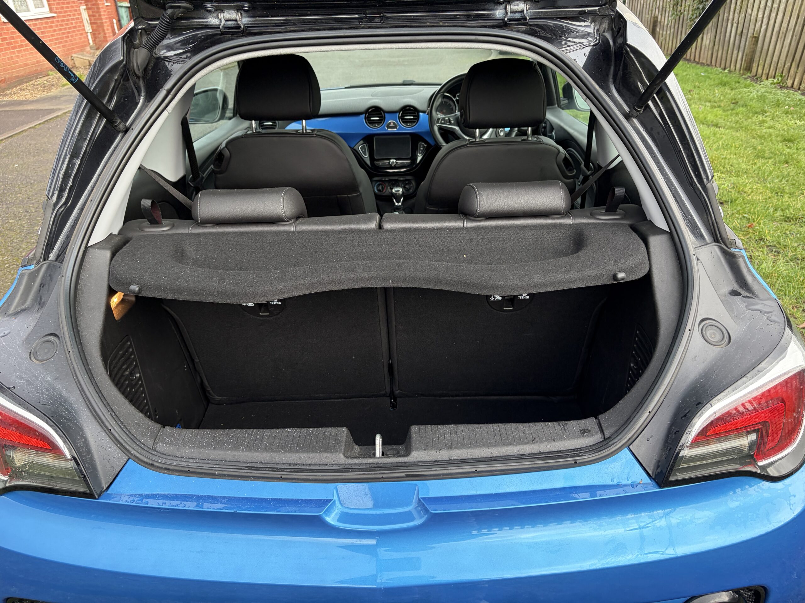 
								Vauxhall Adam 2016 full									