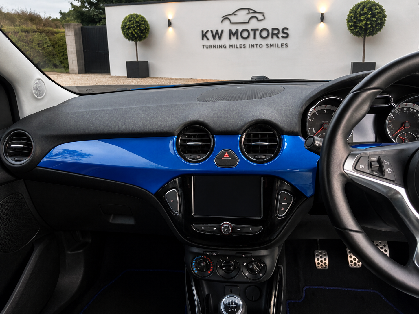 Vauxhall Adam 2016