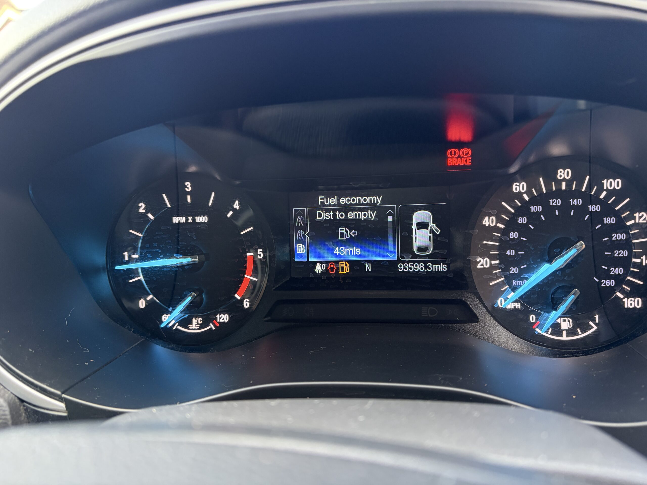 
								Ford Mondeo Zetec 2015 full									