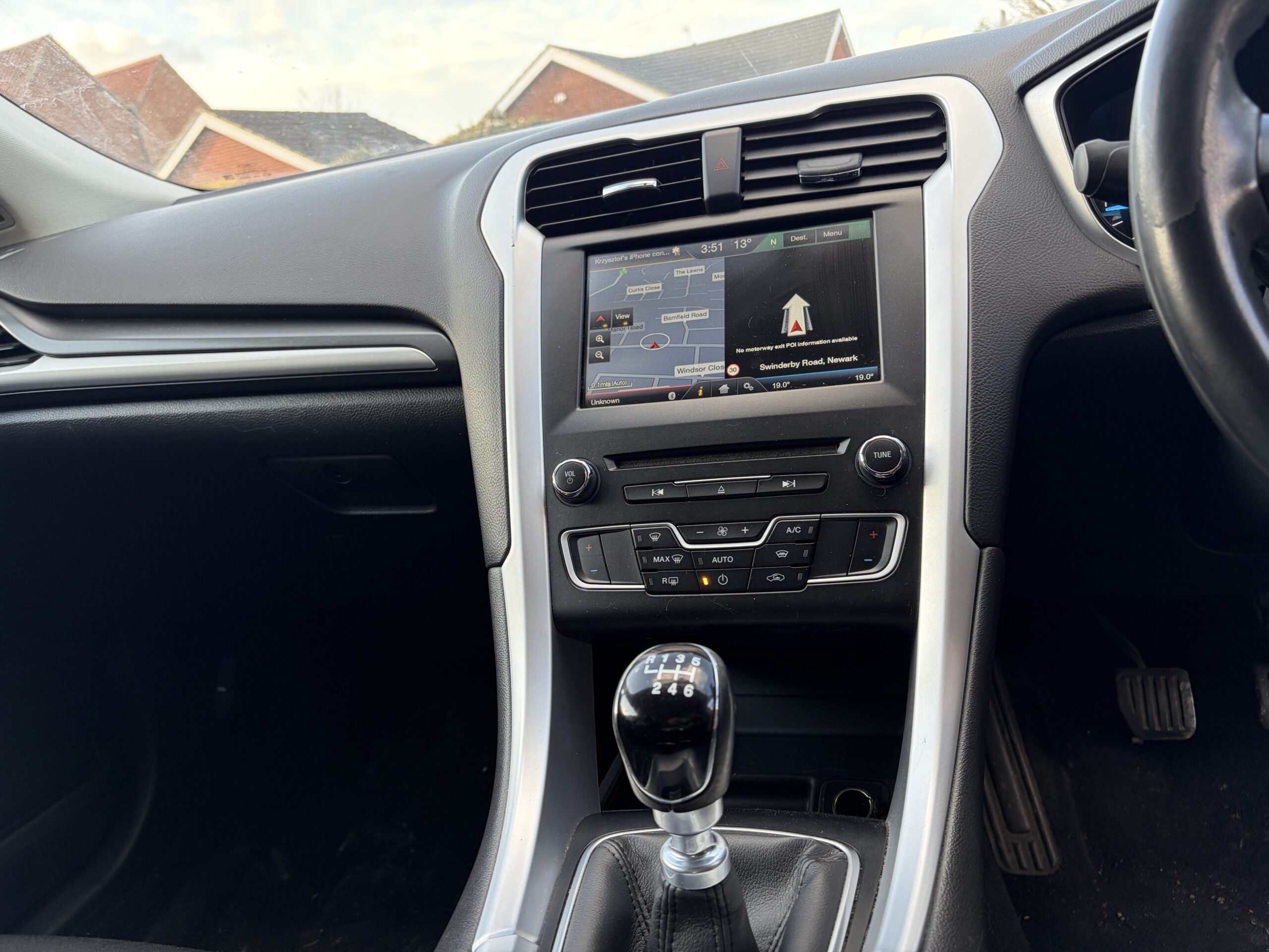 
								Ford Mondeo Zetec 2015 full									