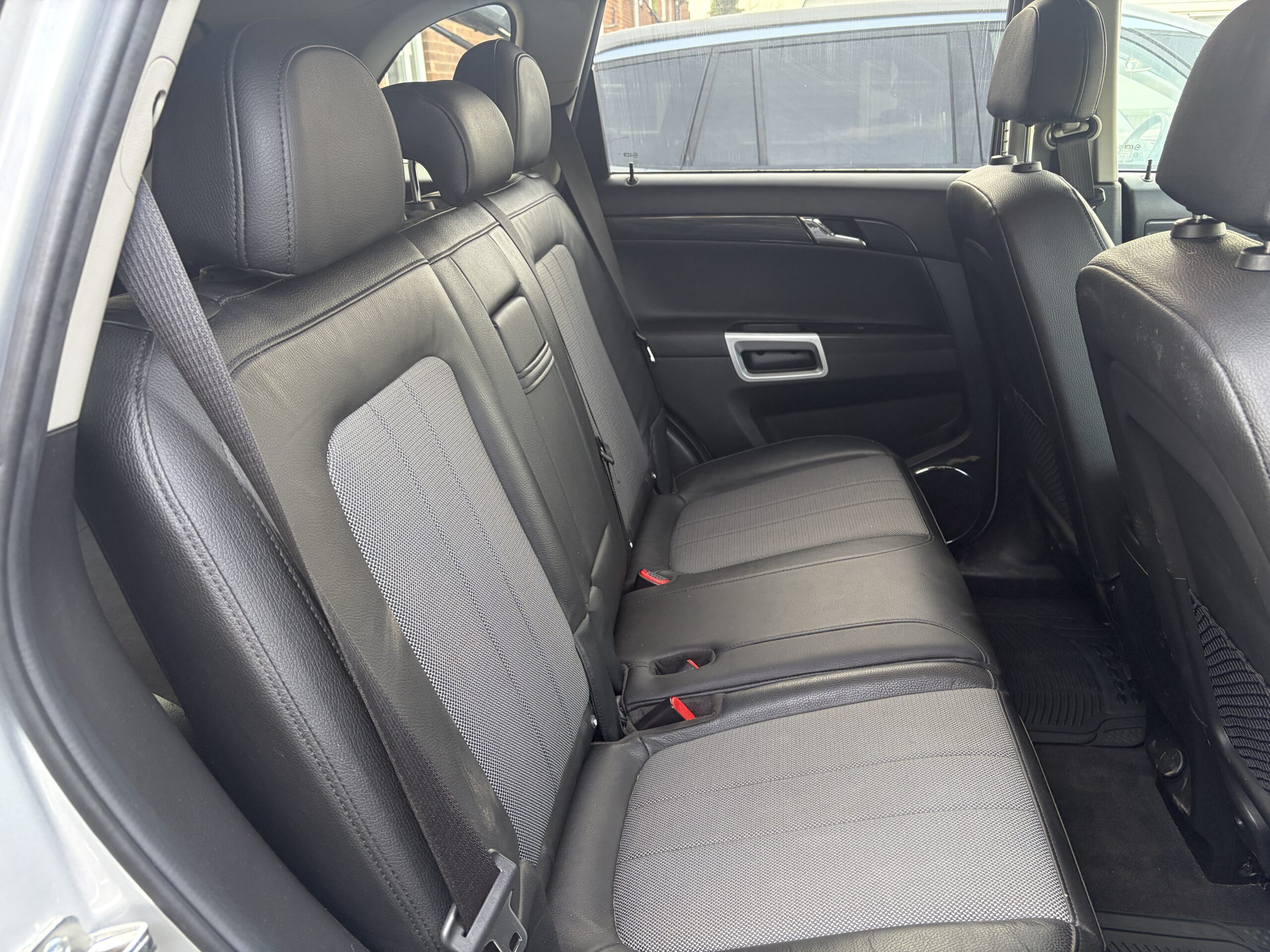 
								Vauxhall Antara Automatic 2,2 Diesel full									