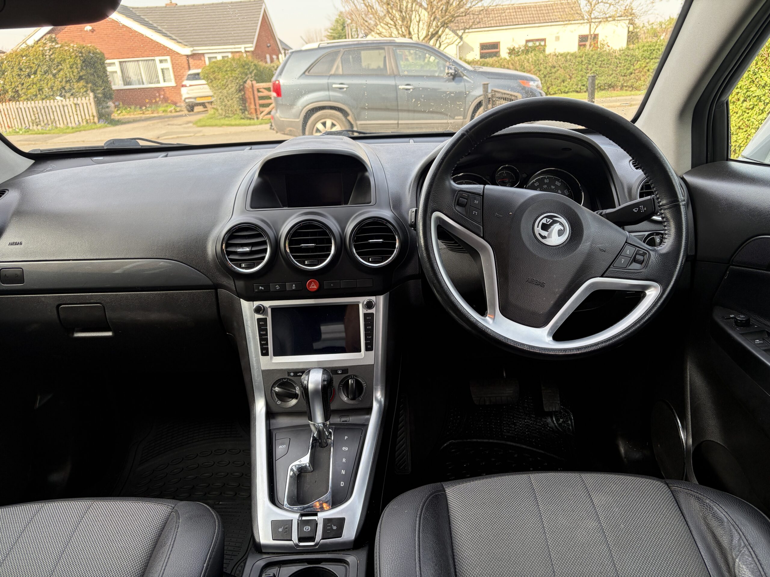 
								Vauxhall Antara Automatic 2,2 Diesel full									