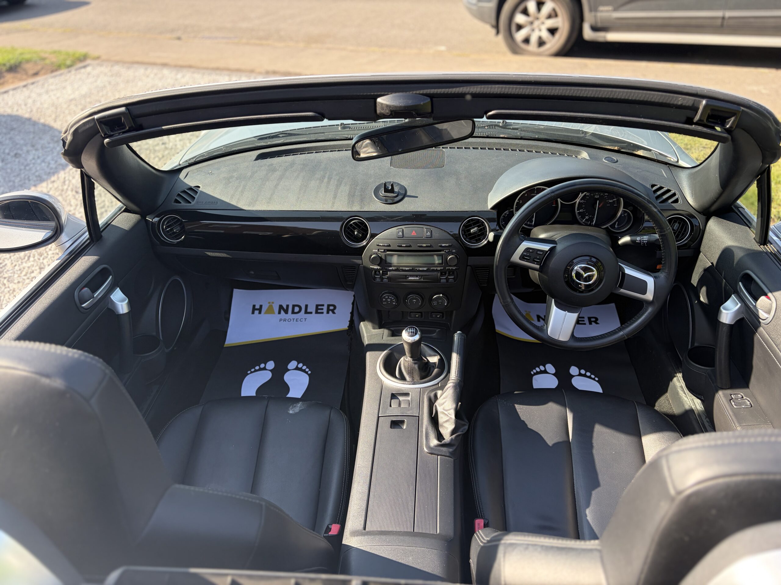 
								Mazda MX-5 Roadster 2009 full									