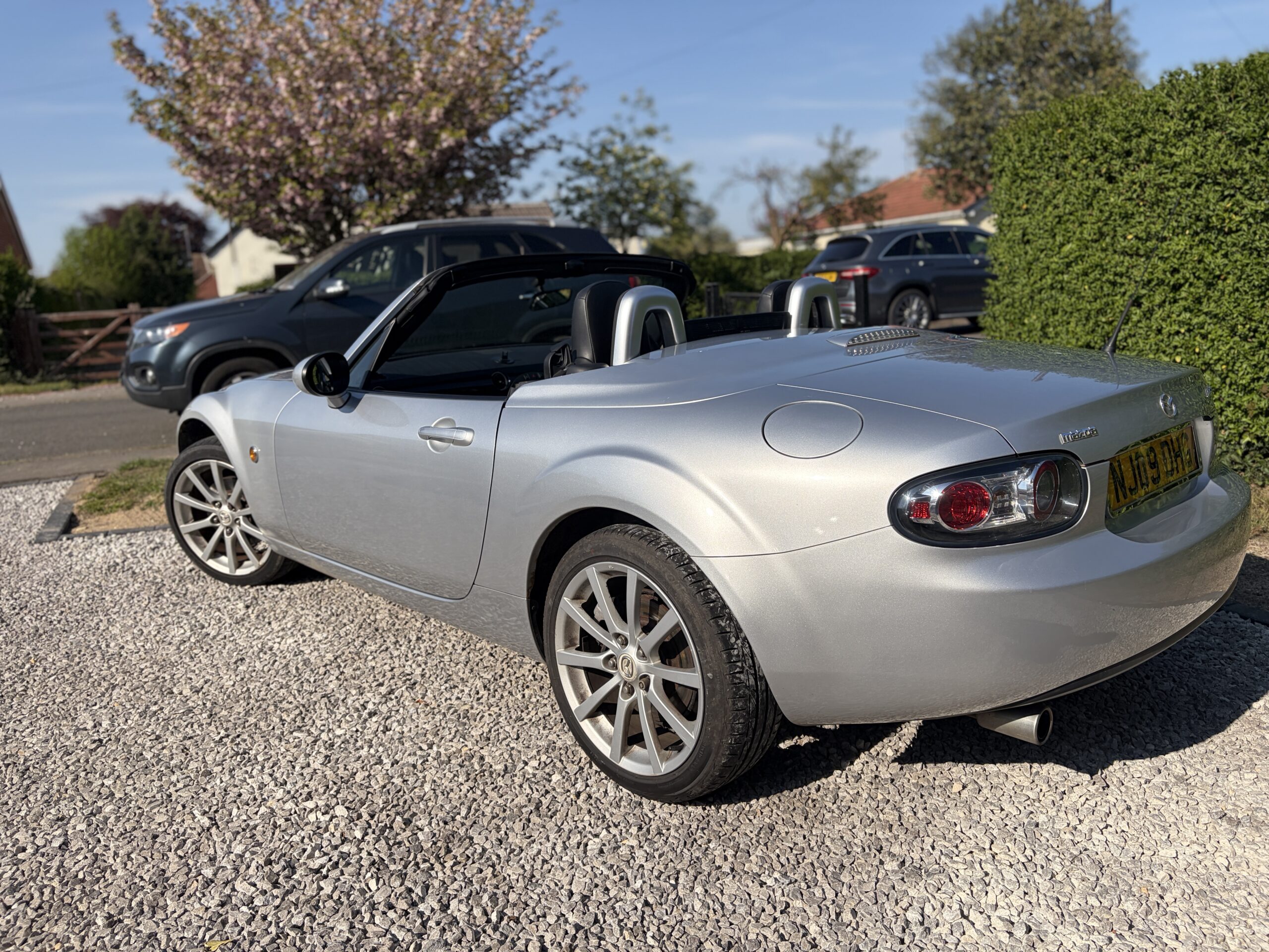 
								Mazda MX-5 Roadster 2009 full									