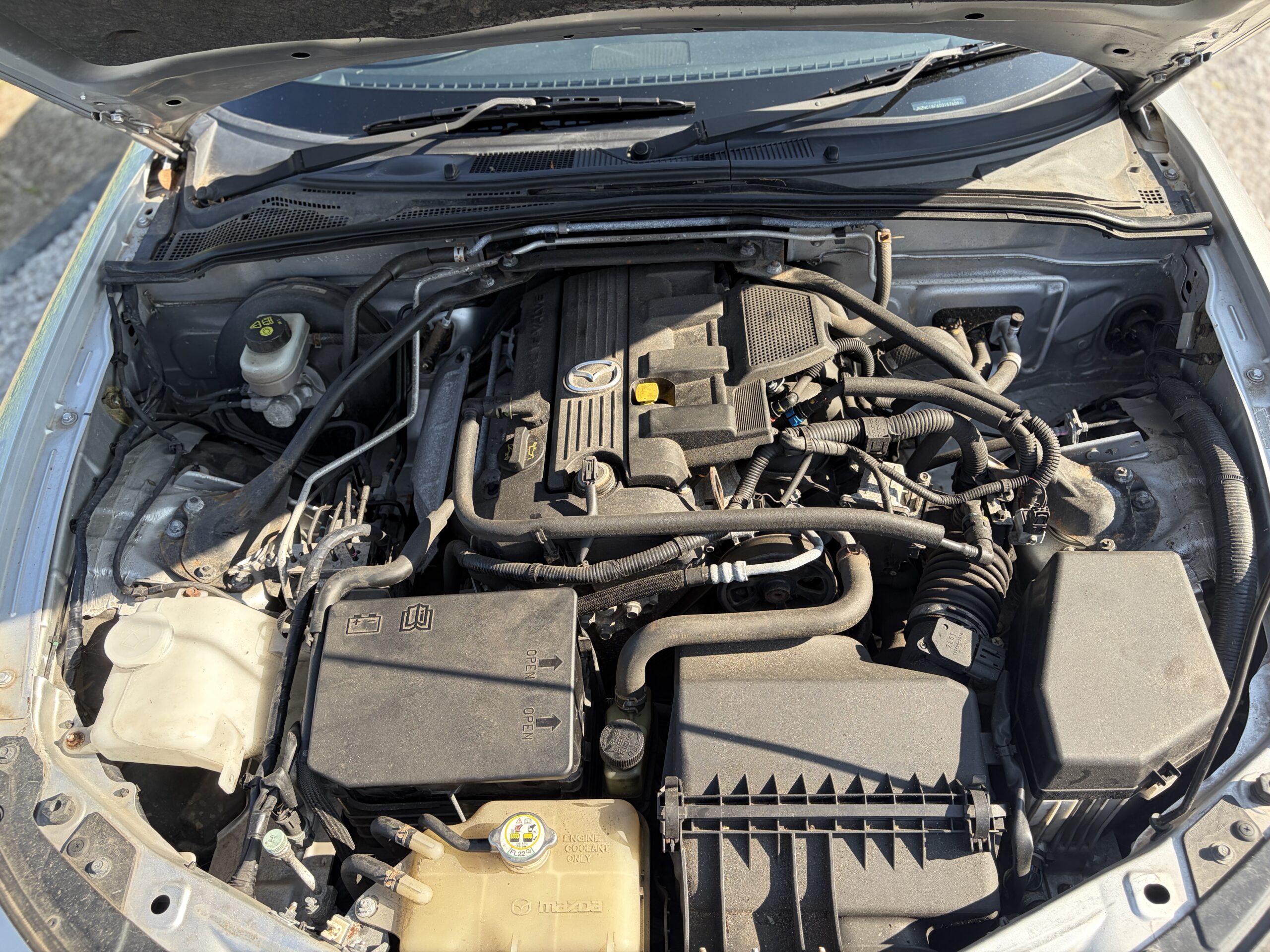 
								Mazda MX-5 Roadster 2009 full									