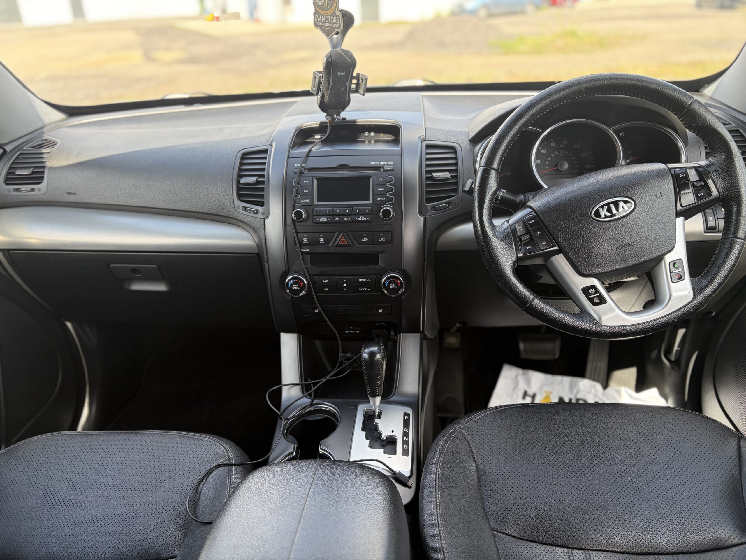 
								Kia Sorento Automatic 7 Seater full									