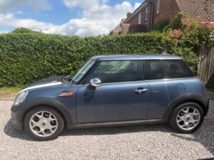 Mini Hatch One 1,6