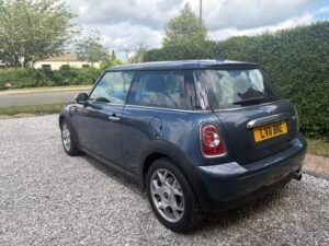 Mini Hatch One 1,6