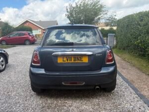 Mini Hatch One 1,6