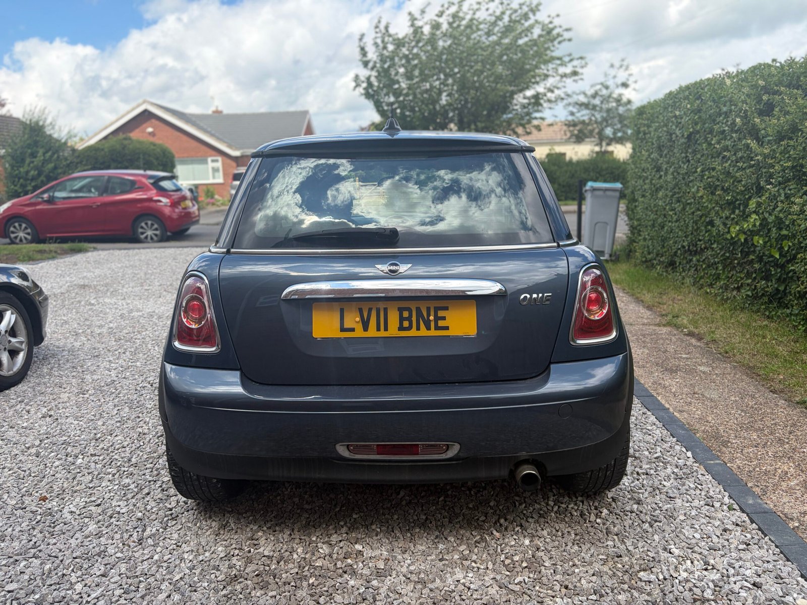 Mini Hatch One 1,6