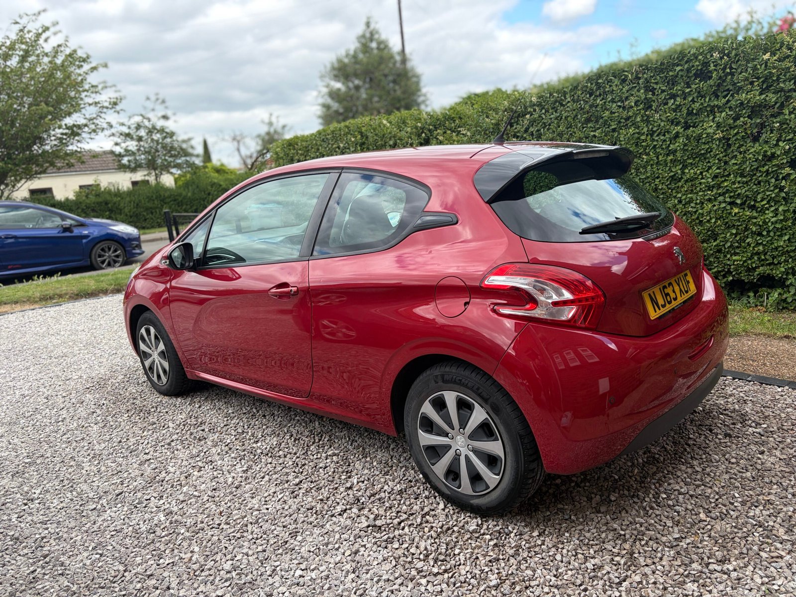 Peugeot 208 2013 AUTOMATIC