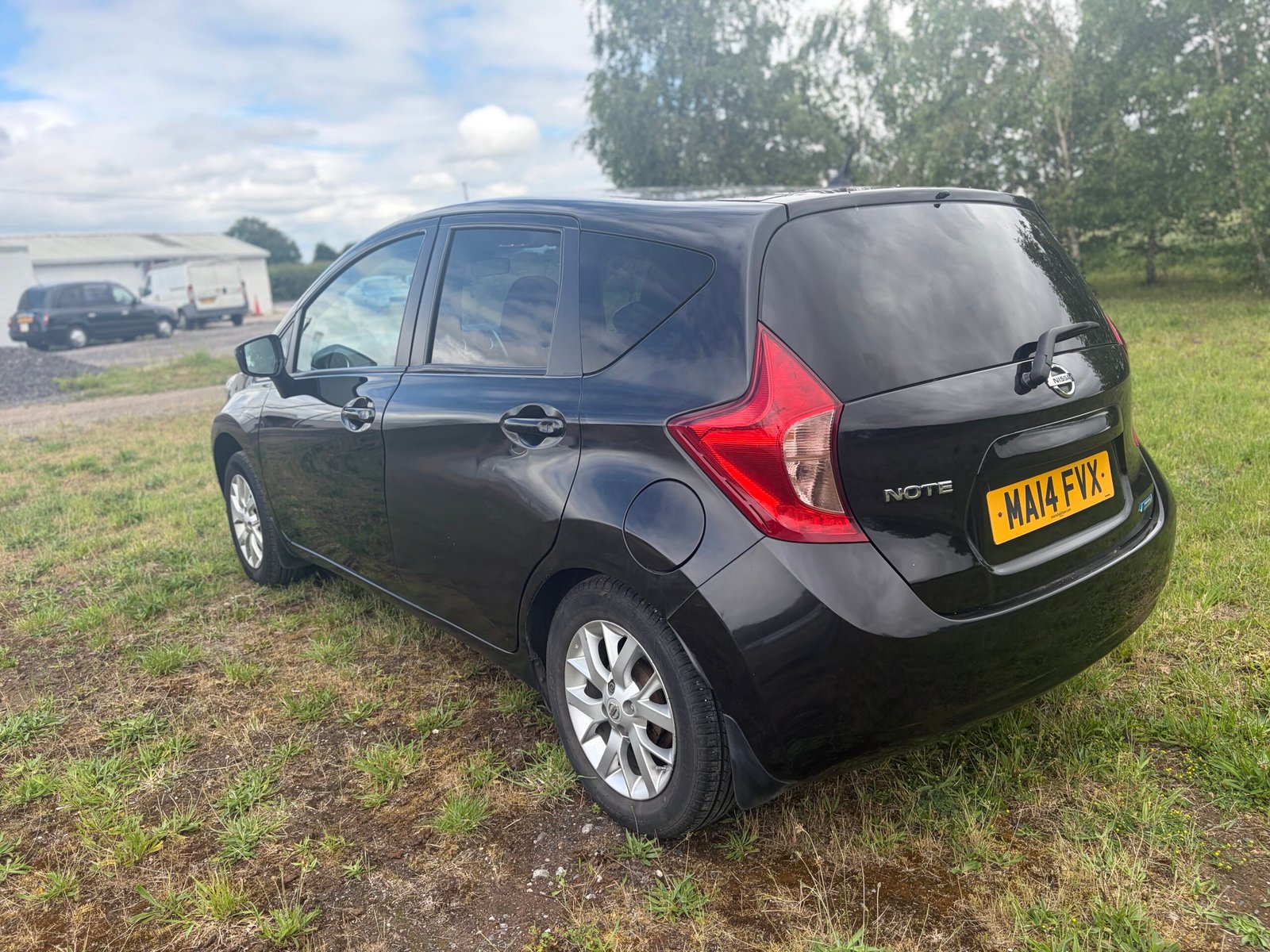 
								Nissan NOTE 2014 full									
