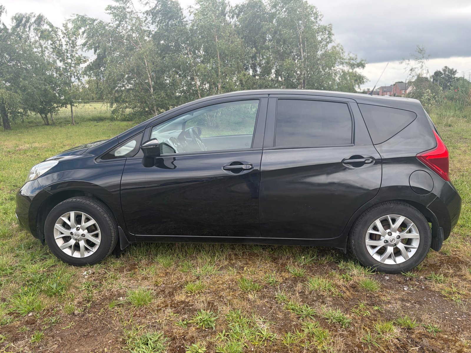 
								Nissan NOTE 2014 full									