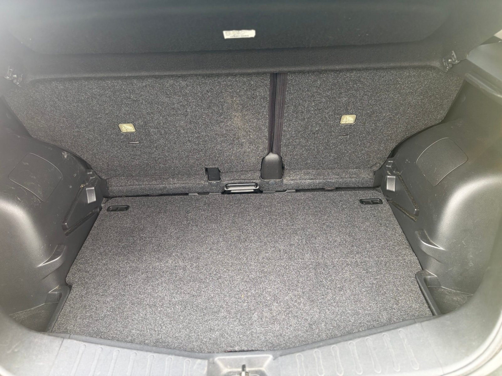 
								Nissan NOTE 2014 full									