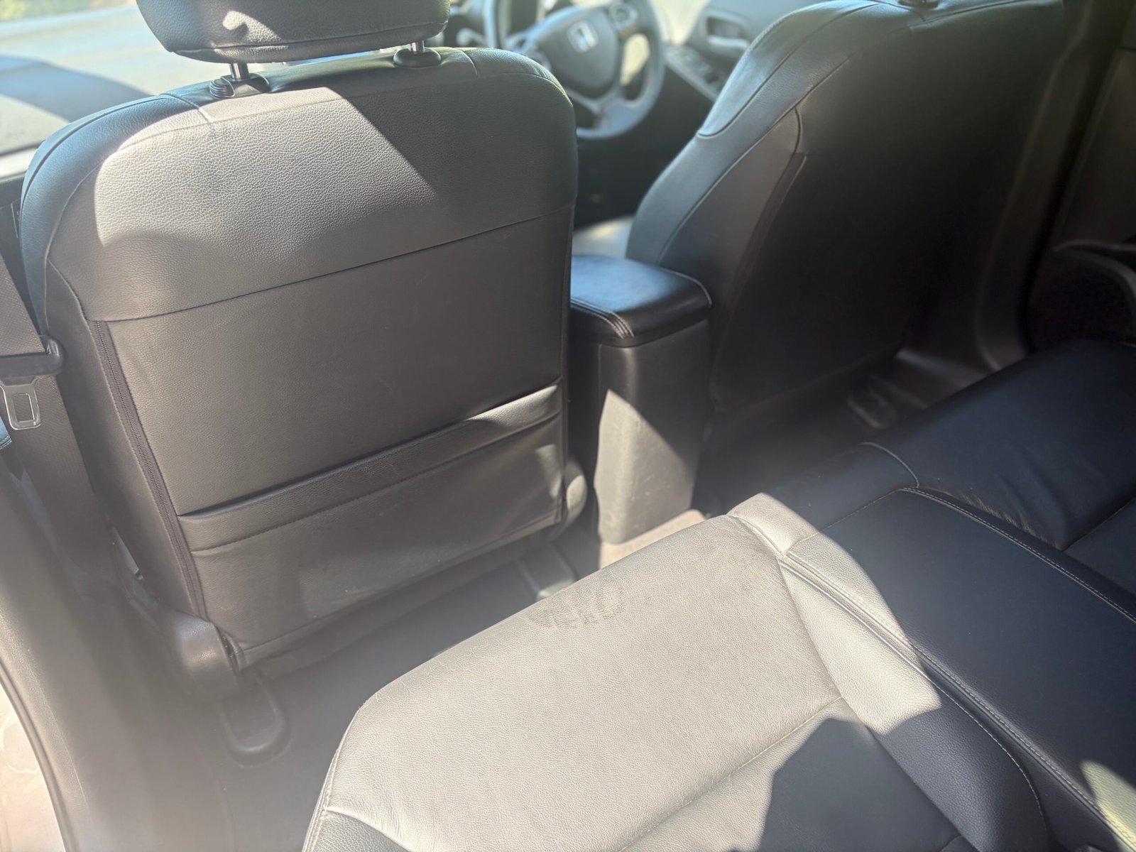 
								Honda Civic 2015 Tourer full									