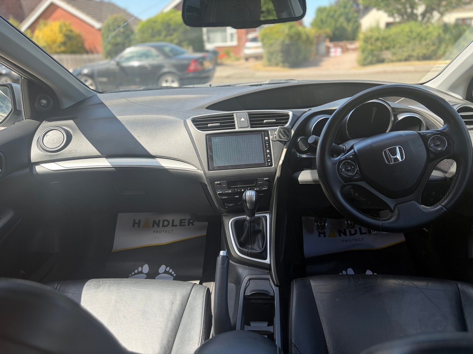 
								Honda Civic 2015 Tourer full									