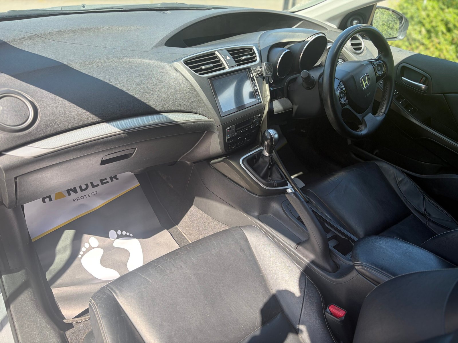 
								Honda Civic 2015 Tourer full									