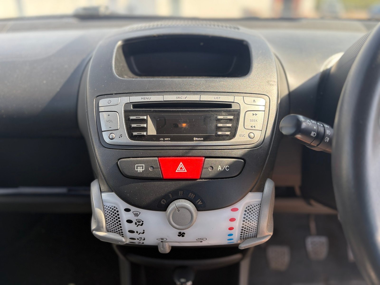 
								Peugeot 107 Allure 2014 full									