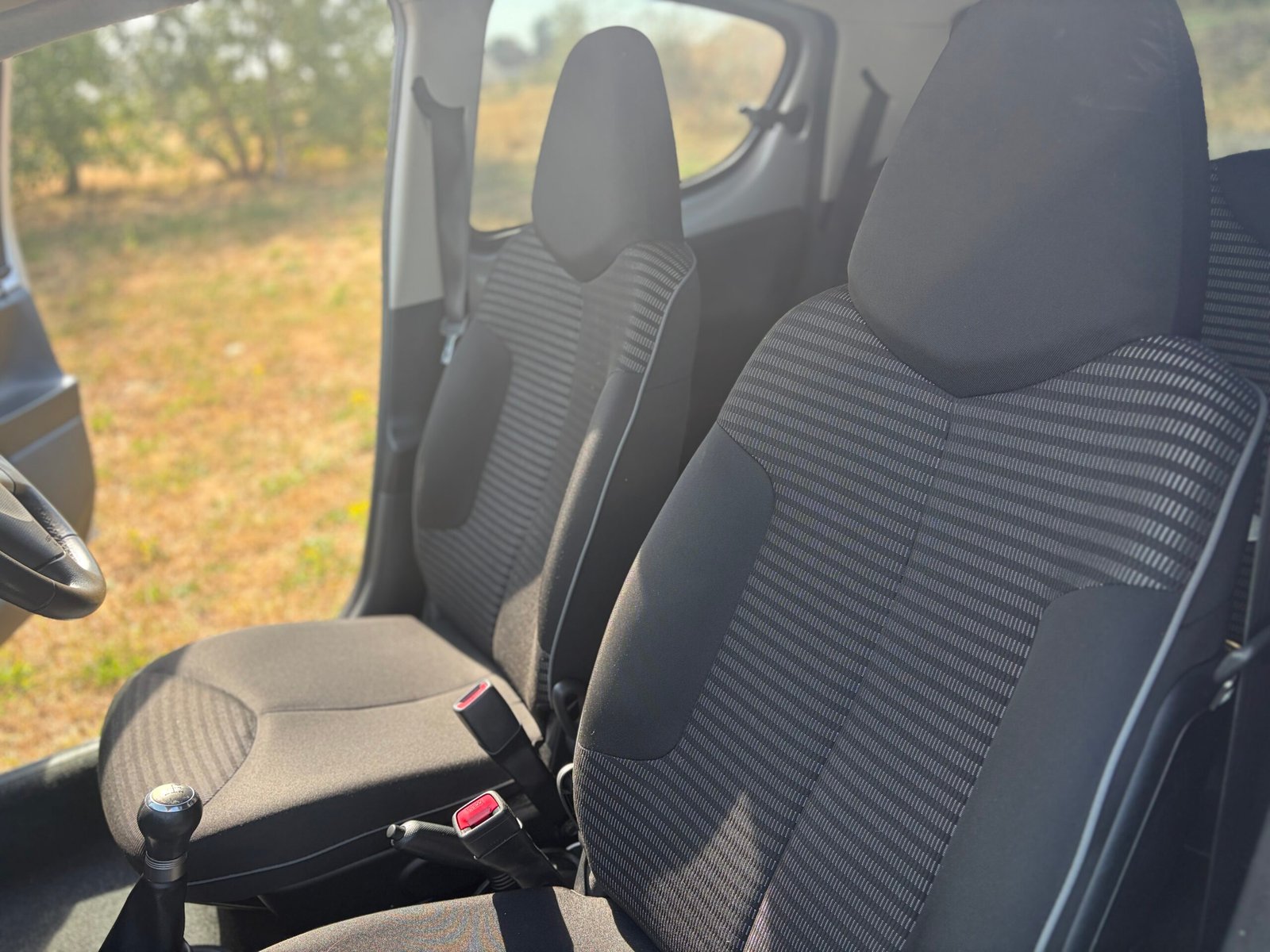 
								Peugeot 107 Allure 2014 full									