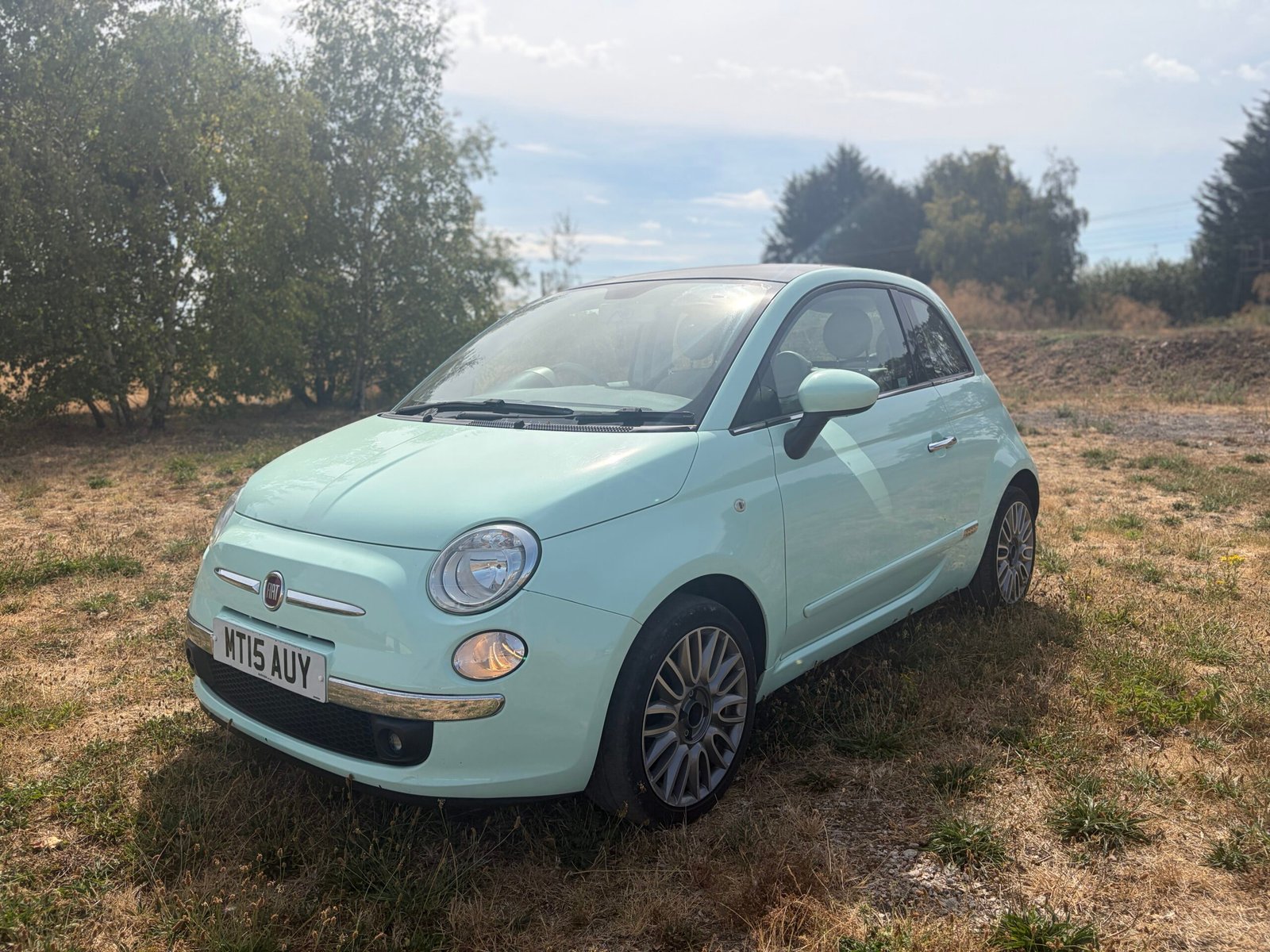 
								Fiat 500 Lounge full									