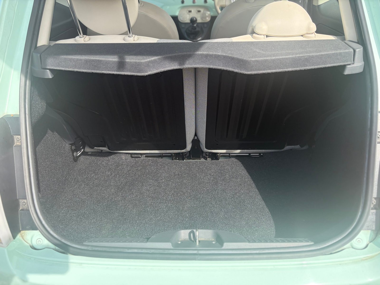 
								Fiat 500 Lounge full									